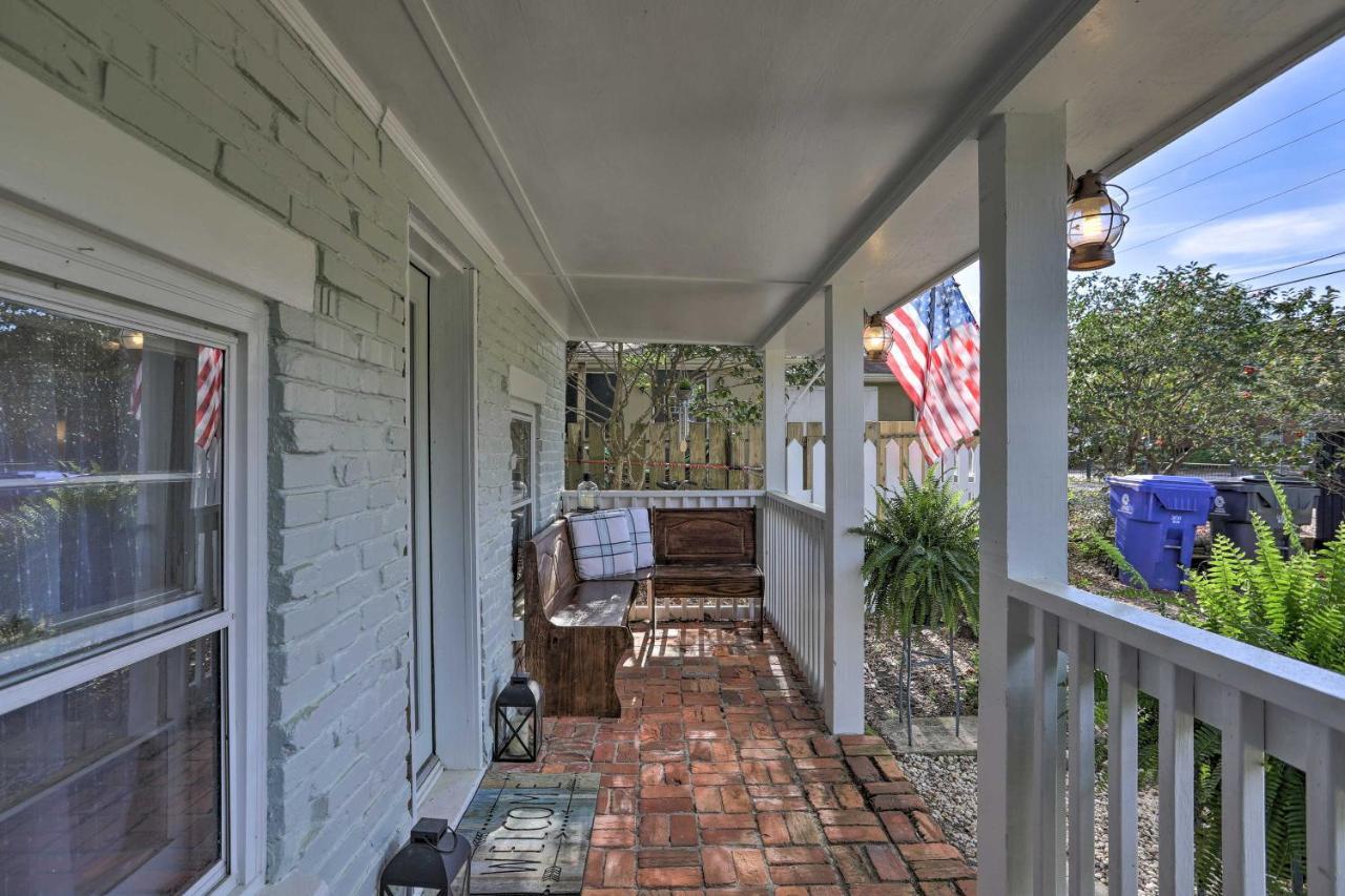 Coastal, Walkable Home In Historic Southport! エクステリア 写真